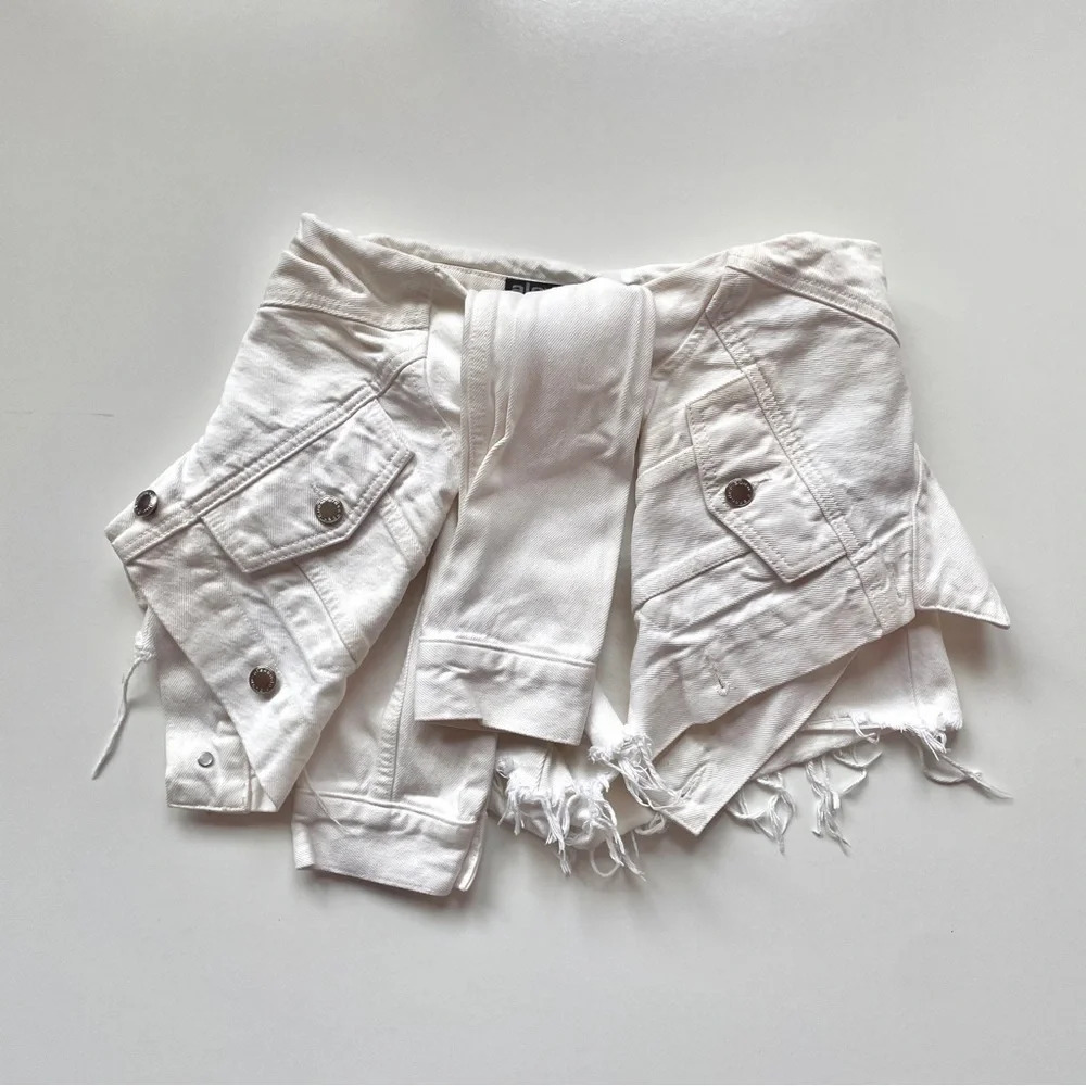 Alexander Wang Sleeve Tie Shorts Denim Skirt Carpenter, White, Size 27 - Picture 6 of 13